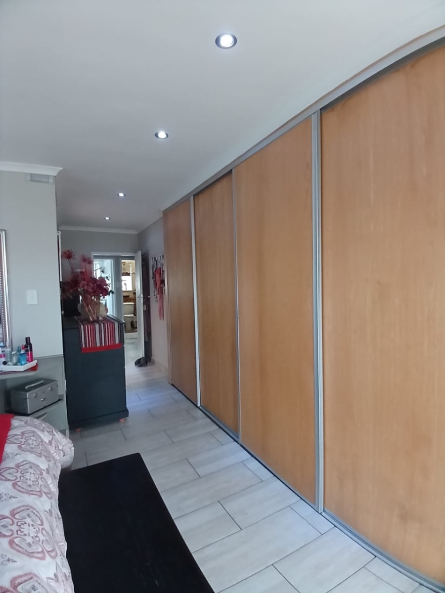 5 Bedroom Property for Sale in Sasolburg Ext 23 Free State